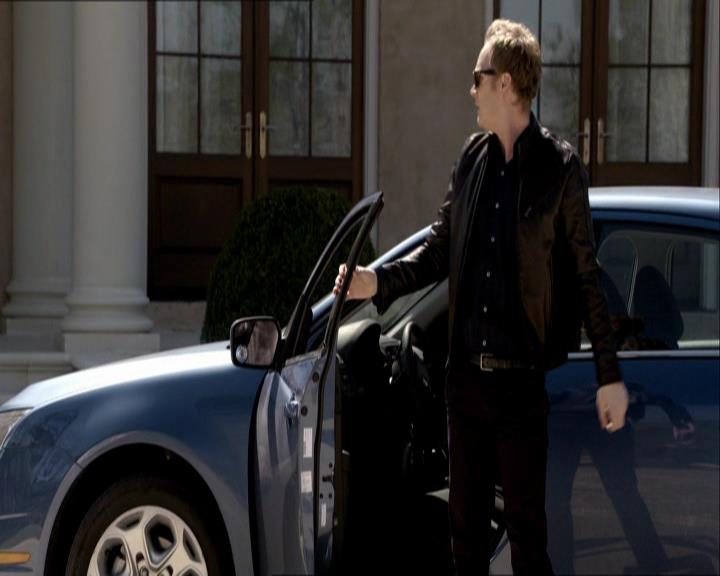 VampireDiariesWorld_dot_org-121Isobel0305.jpg