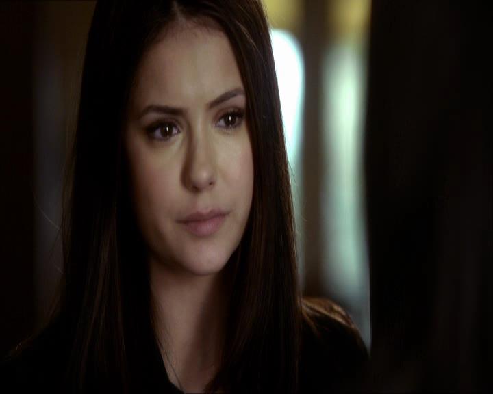 VampireDiariesWorld_dot_org-121Isobel0988.jpg