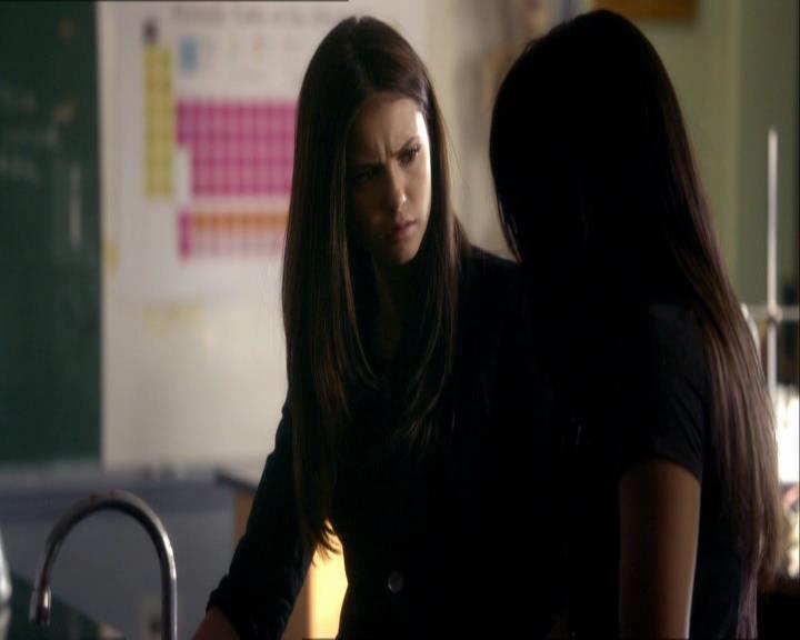 VampireDiariesWorld_dot_org-121Isobel1060.jpg