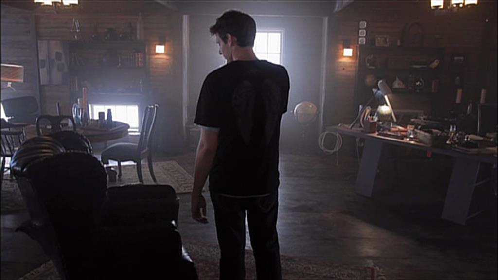 VampireDiariesWorld-dot-org_TVD-S1-SpecialFeatures_ADarkerTruthWebisodes_Captures00144.jpg