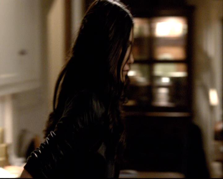 VampireDiariesWorld-dot-org_2x01TheReturn0011.jpg