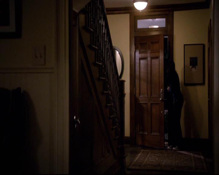 VampireDiariesWorld-dot-org_2x01TheReturn0058.jpg