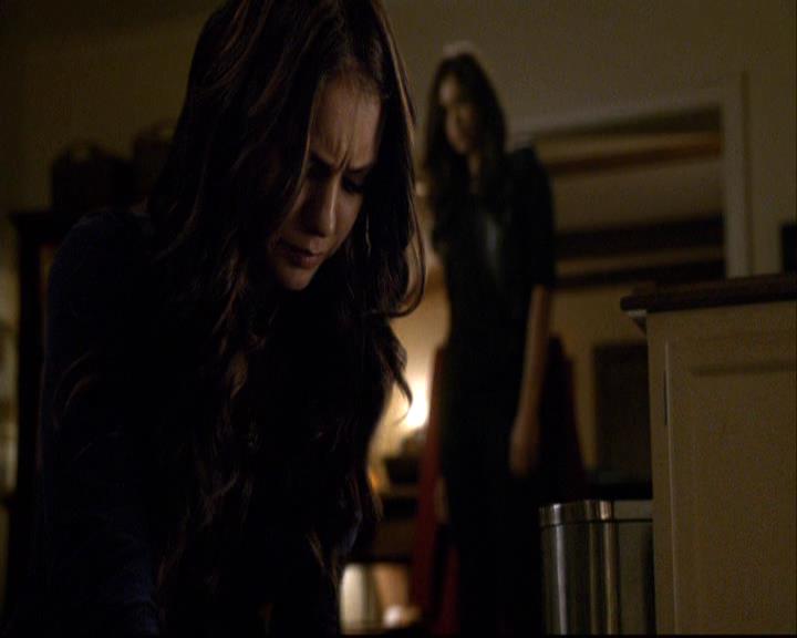 VampireDiariesWorld-dot-org_2x01TheReturn0083.jpg