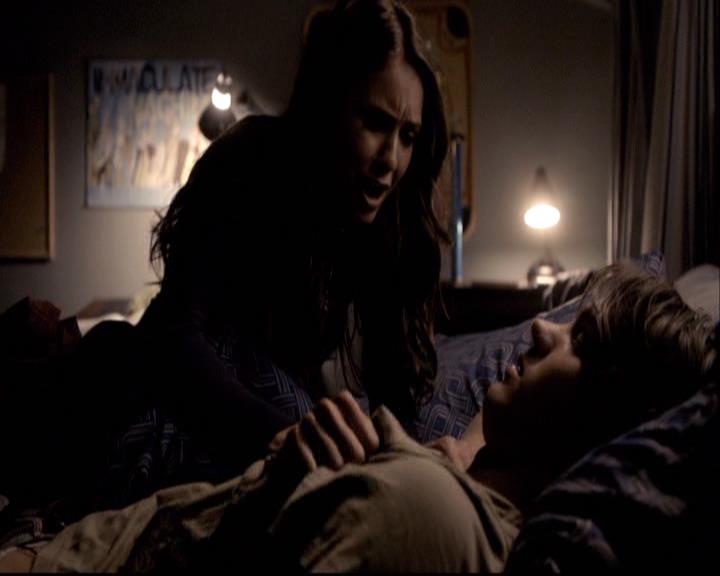 VampireDiariesWorld-dot-org_2x01TheReturn0133.jpg