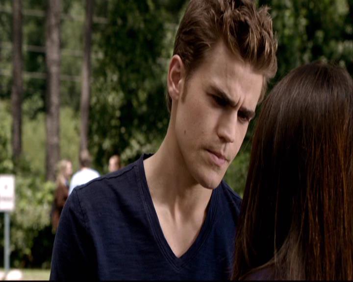 VampireDiariesWorld-dot-org_2x01TheReturn0936.jpg