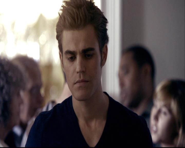 VampireDiariesWorld-dot-org_2x01TheReturn1132.jpg