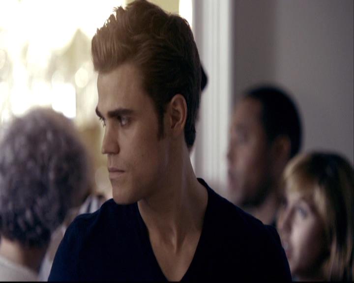 VampireDiariesWorld-dot-org_2x01TheReturn1133.jpg