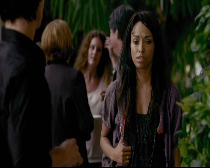 VampireDiariesWorld-dot-org_2x01TheReturn1308.jpg