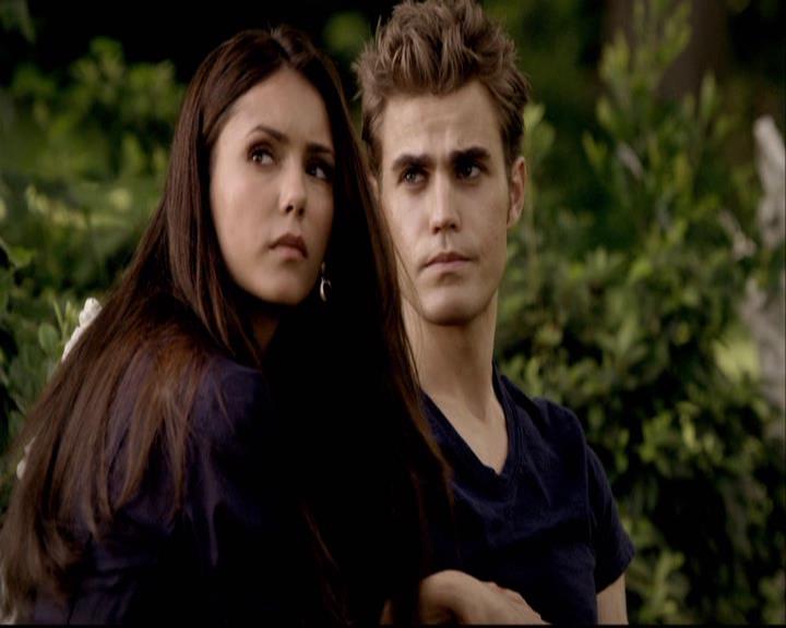 VampireDiariesWorld-dot-org_2x01TheReturn1516.jpg