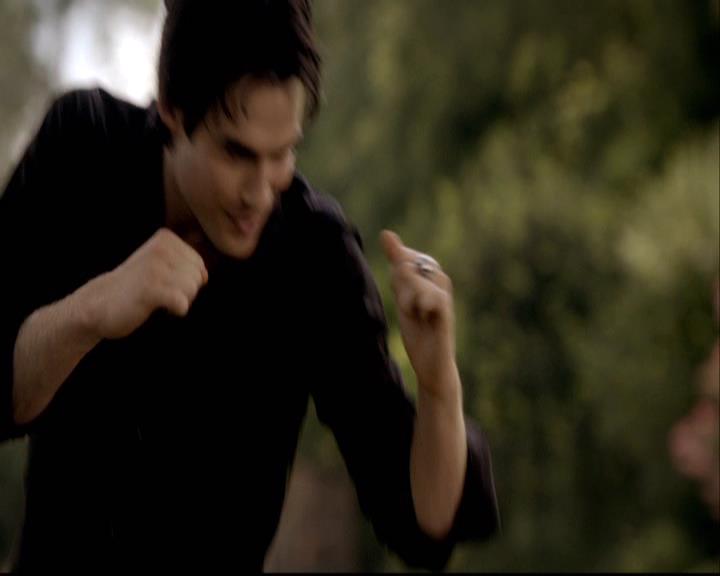 VampireDiariesWorld-dot-org_2x01TheReturn1543.jpg