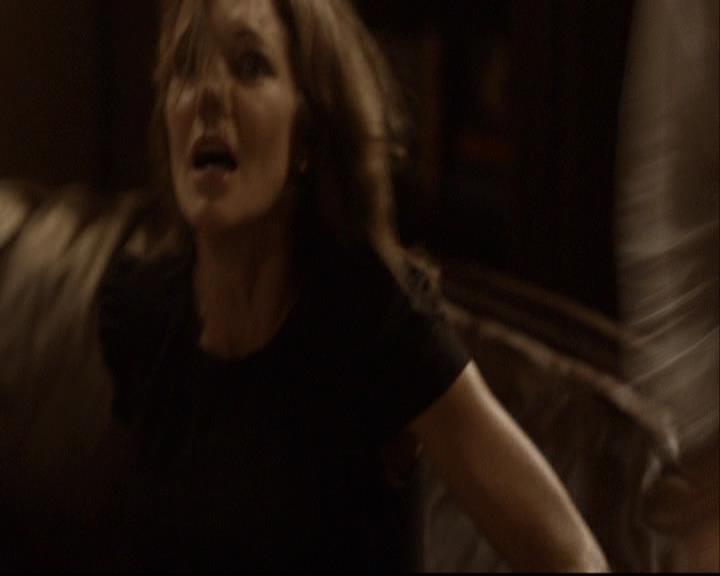 VampireDiariesWorld-dot-org_2x01TheReturn1712.jpg