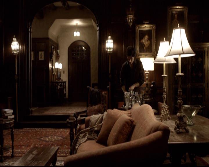 VampireDiariesWorld-dot-org_2x01TheReturn1741.jpg