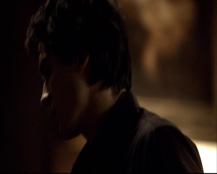 VampireDiariesWorld-dot-org_2x01TheReturn1743.jpg