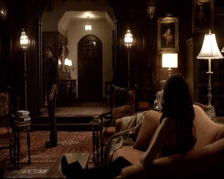 VampireDiariesWorld-dot-org_2x01TheReturn1753.jpg