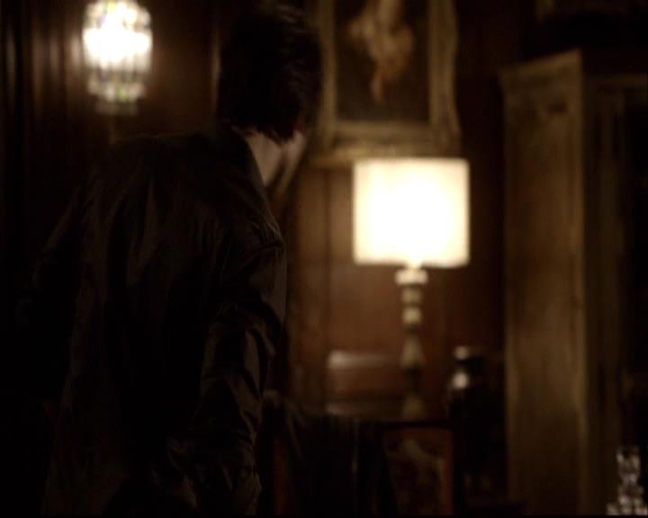 VampireDiariesWorld-dot-org_2x01TheReturn1767.jpg