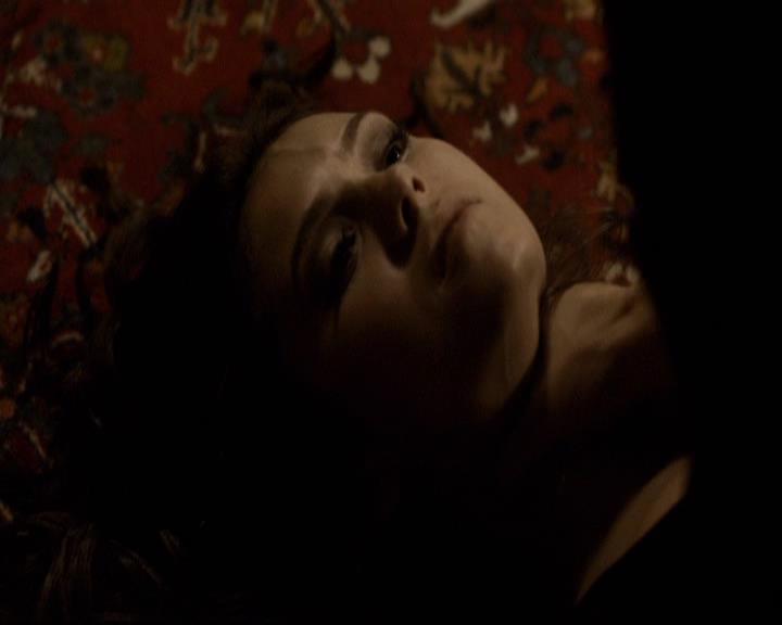 VampireDiariesWorld-dot-org_2x01TheReturn1807.jpg