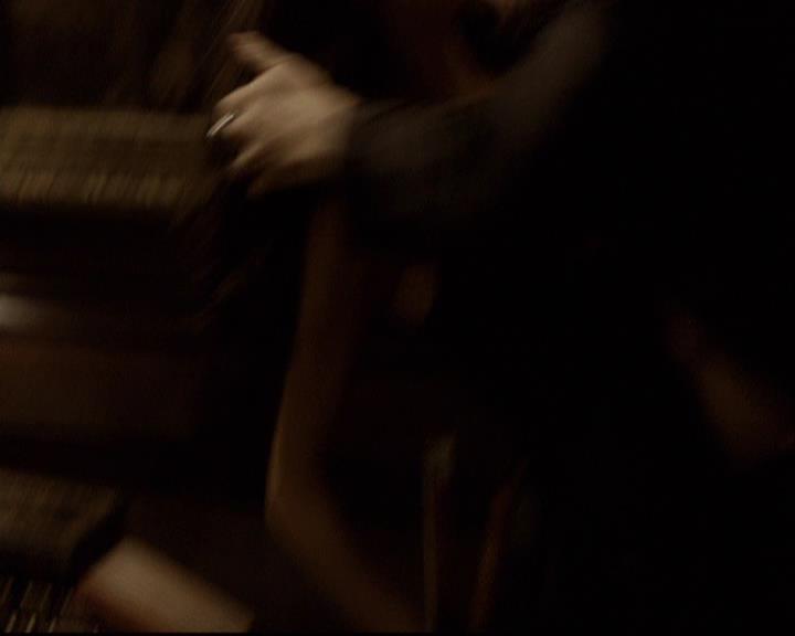 VampireDiariesWorld-dot-org_2x01TheReturn1826.jpg