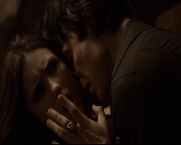 VampireDiariesWorld-dot-org_2x01TheReturn1834.jpg