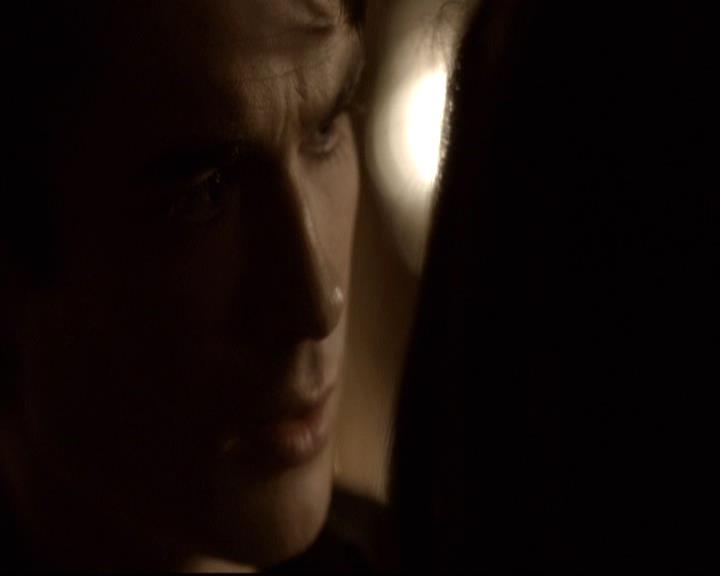 VampireDiariesWorld-dot-org_2x01TheReturn1886.jpg