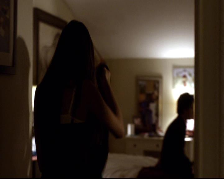 VampireDiariesWorld-dot-org_2x01TheReturn1923.jpg