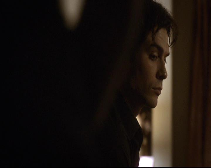 VampireDiariesWorld-dot-org_2x01TheReturn1926.jpg