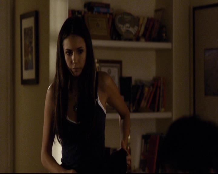 VampireDiariesWorld-dot-org_2x01TheReturn1927.jpg