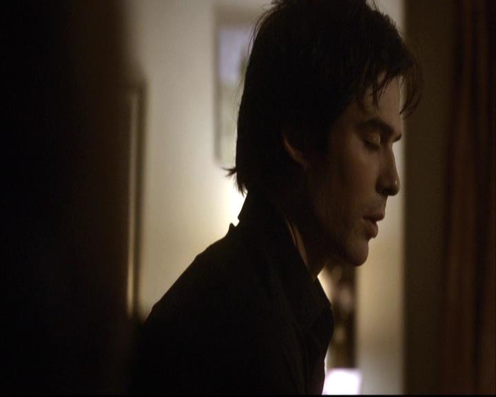 VampireDiariesWorld-dot-org_2x01TheReturn1928.jpg