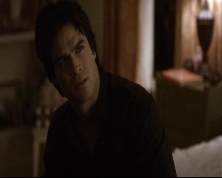 VampireDiariesWorld-dot-org_2x01TheReturn1968.jpg