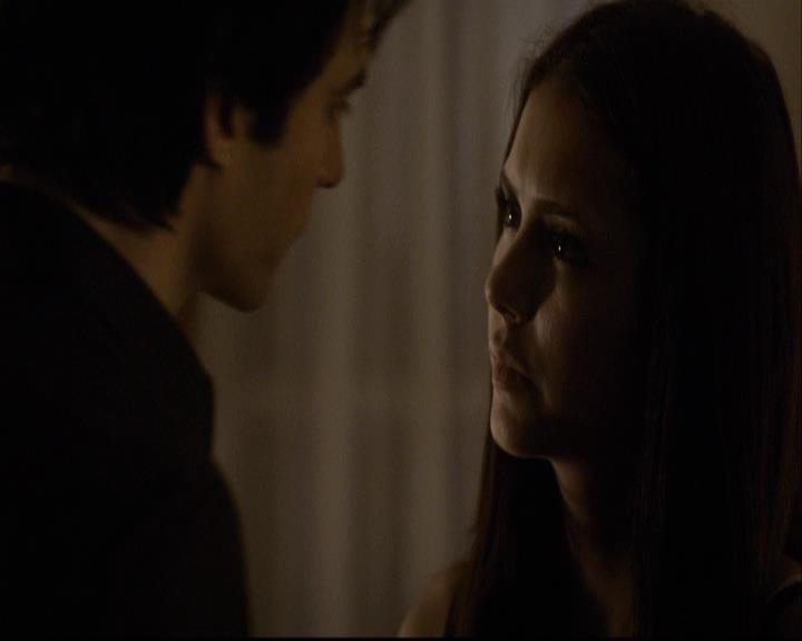 VampireDiariesWorld-dot-org_2x01TheReturn1981.jpg