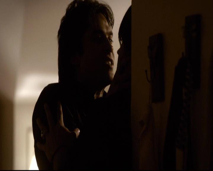 VampireDiariesWorld-dot-org_2x01TheReturn2016.jpg