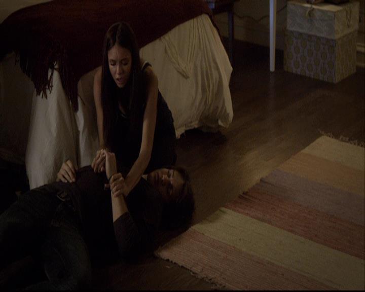 VampireDiariesWorld-dot-org_2x01TheReturn2058.jpg
