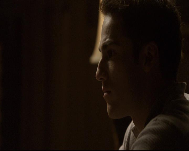 VampireDiariesWorld-dot-org_2x01TheReturn2079.jpg
