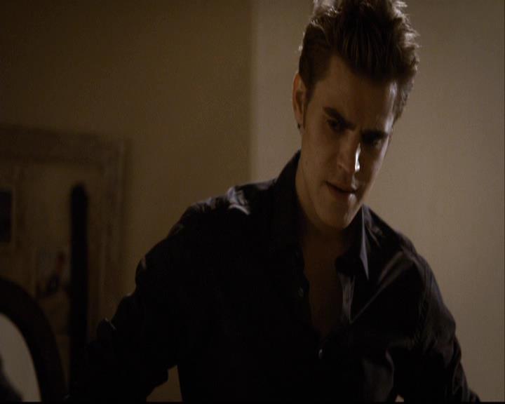 VampireDiariesWorld-dot-org_2x01TheReturn2103.jpg