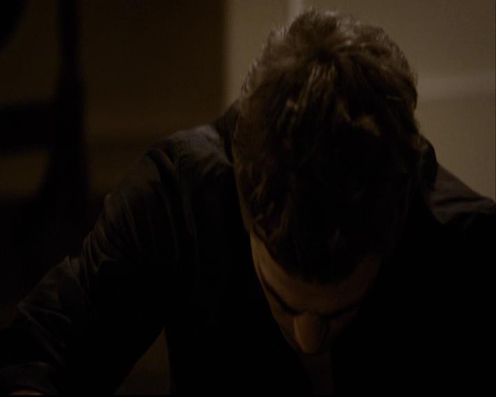 VampireDiariesWorld-dot-org_2x01TheReturn2160.jpg