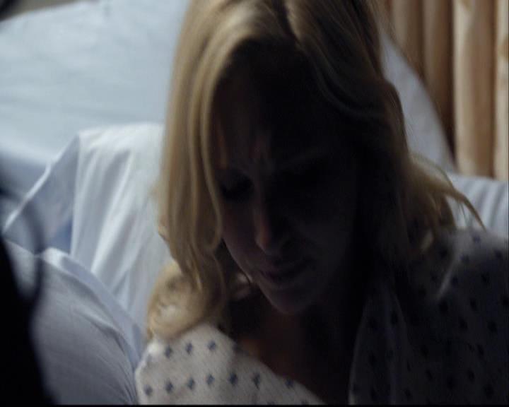 VampireDiariesWorld-dot-org_2x01TheReturn2190.jpg