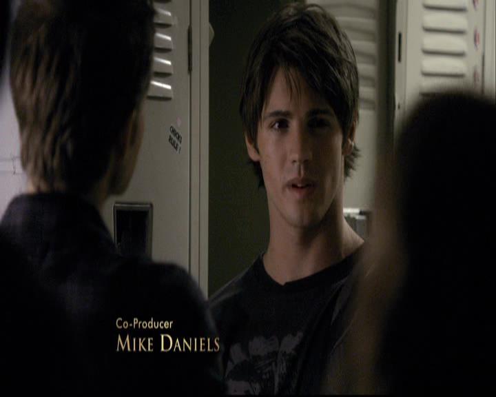 VampireDiariesWorld-dot-org_2x02BraveNewWorld0241.jpg