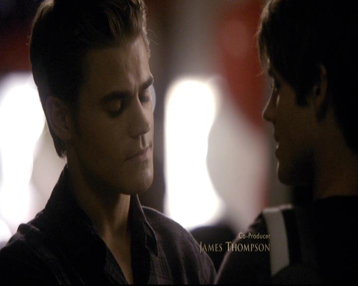 VampireDiariesWorld-dot-org_2x02BraveNewWorld0243.jpg