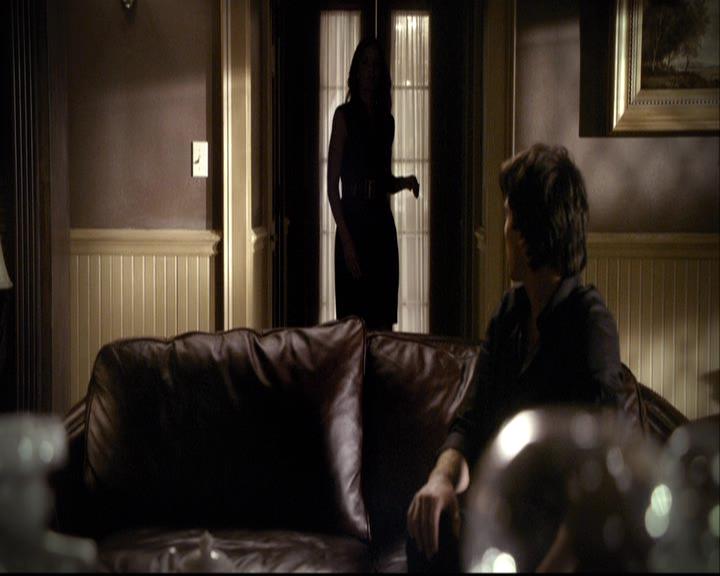 VampireDiariesWorld-dot-org_2x02BraveNewWorld0359.jpg