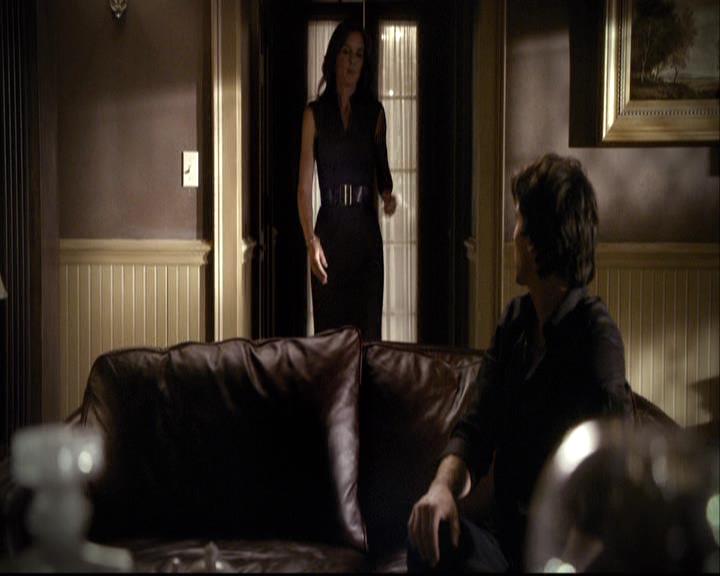 VampireDiariesWorld-dot-org_2x02BraveNewWorld0360.jpg