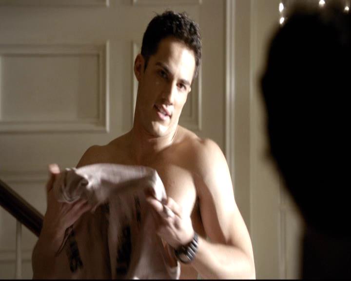 VampireDiariesWorld-dot-org_2x02BraveNewWorld0407.jpg