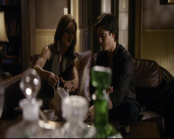 VampireDiariesWorld-dot-org_2x02BraveNewWorld0433.jpg