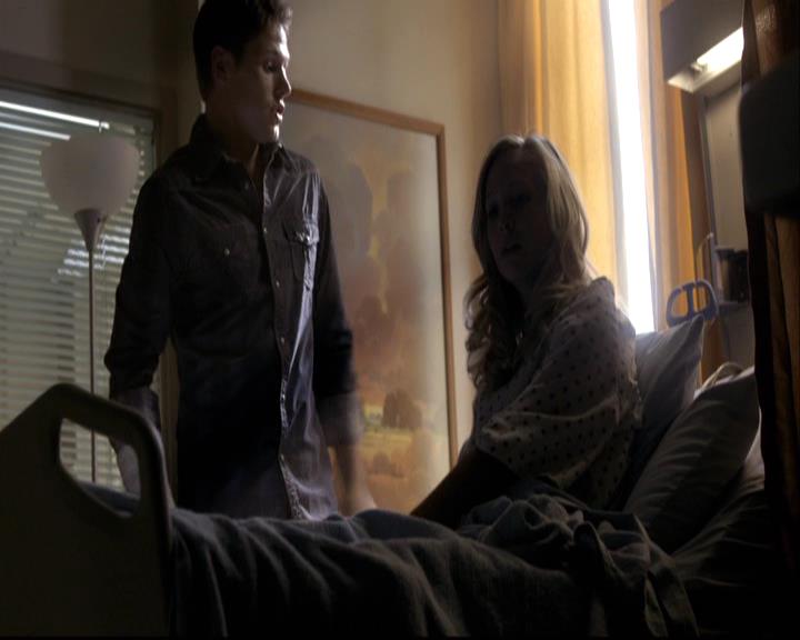 VampireDiariesWorld-dot-org_2x02BraveNewWorld0463.jpg