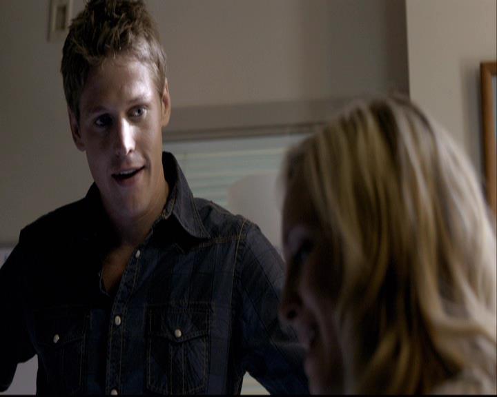 VampireDiariesWorld-dot-org_2x02BraveNewWorld0476.jpg