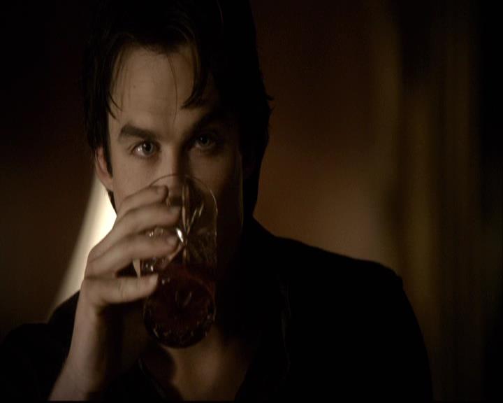 VampireDiariesWorld-dot-org_2x02BraveNewWorld0536.jpg