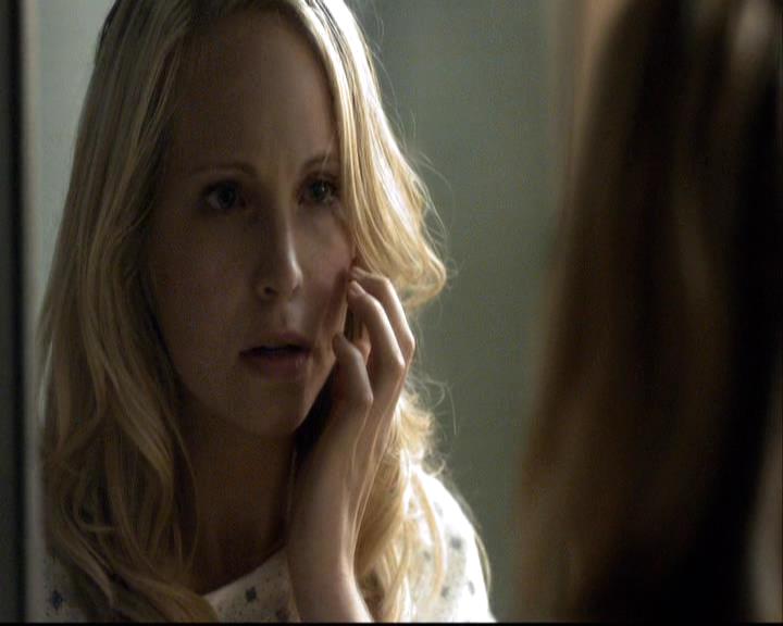 VampireDiariesWorld-dot-org_2x02BraveNewWorld0639.jpg