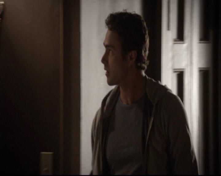 VampireDiariesWorld-dot-org_2x02BraveNewWorld0736.jpg