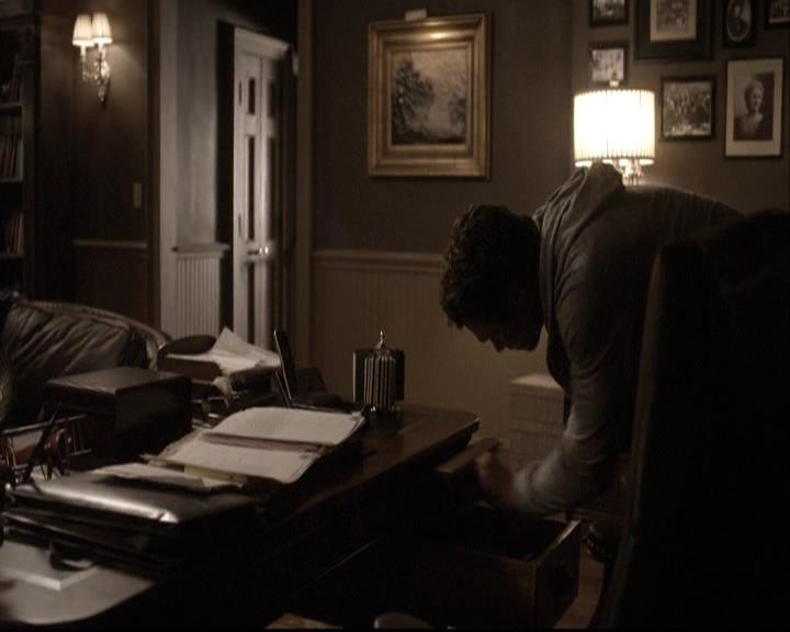 VampireDiariesWorld-dot-org_2x02BraveNewWorld0750.jpg