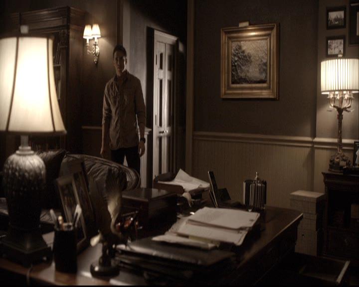 VampireDiariesWorld-dot-org_2x02BraveNewWorld0759.jpg