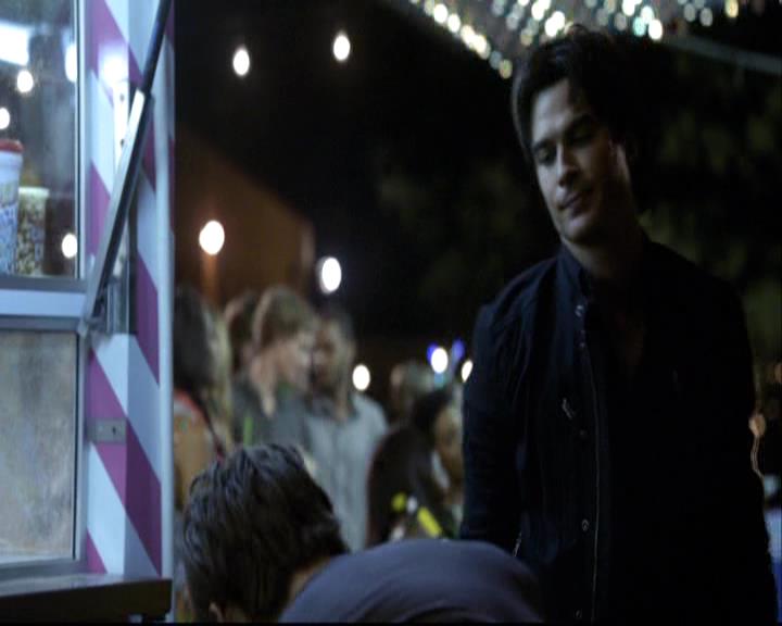 VampireDiariesWorld-dot-org_2x02BraveNewWorld0839.jpg