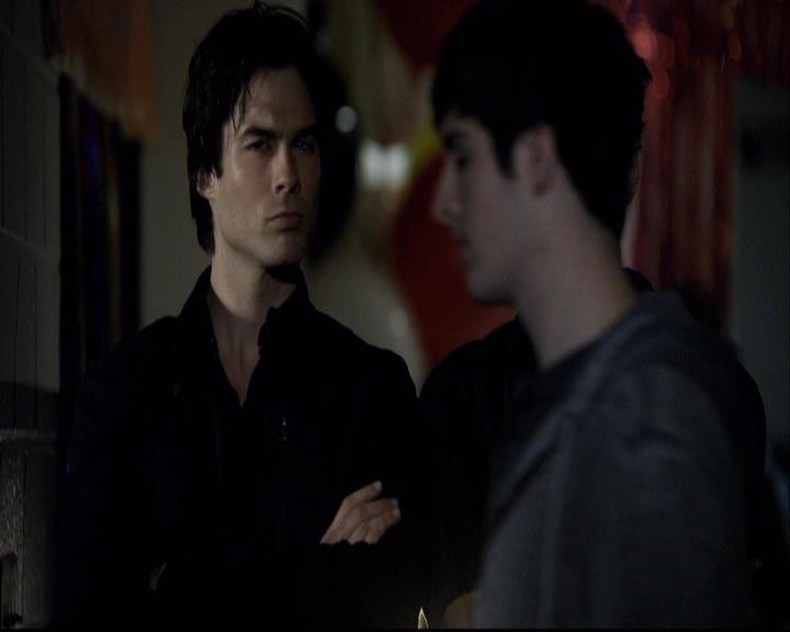 VampireDiariesWorld-dot-org_2x02BraveNewWorld0922.jpg